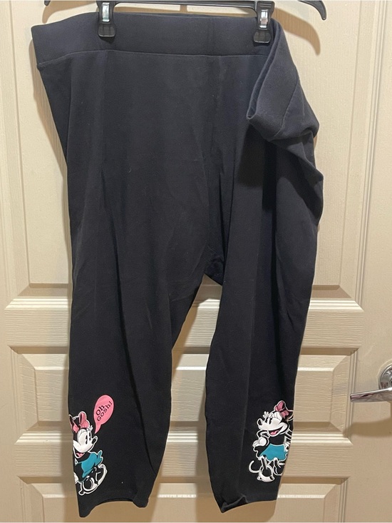 Torrid. Disney Collection Pants - Torrid Disney Collection Black Minnie Mouse Graphic Leggings